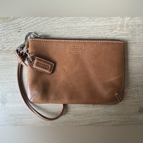 Camel Brown Leather Coach Wristlet - Picture 1 of 5